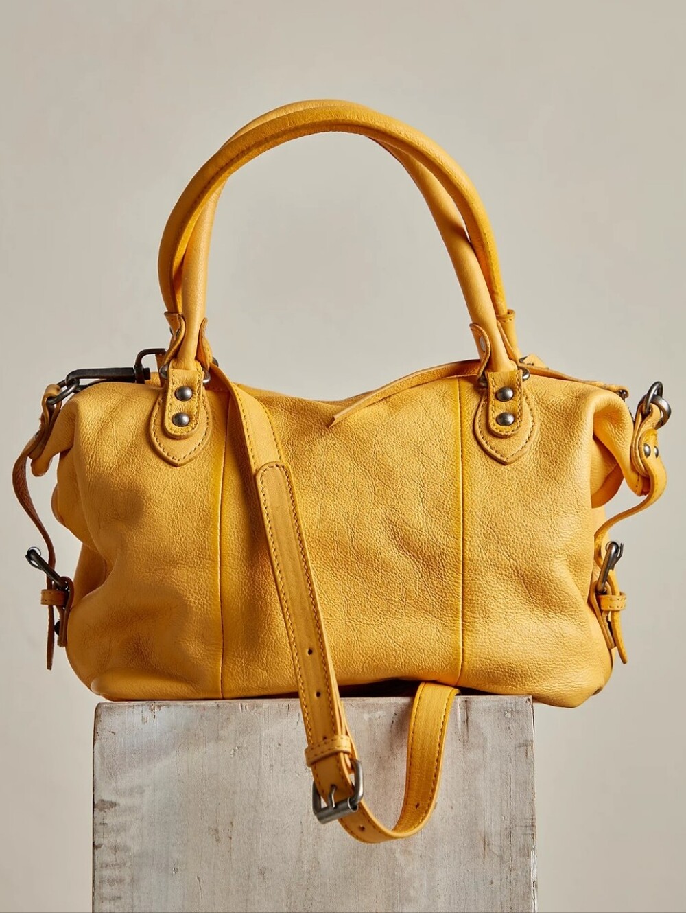 NWT Free People We The Free Baby Emerson Tote Bag Golden Sunset Leather Purse - Picture 3 of 12
